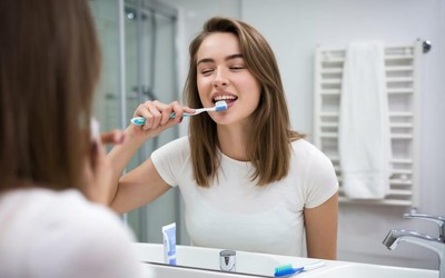 Simple Oral Hygiene Practices to Avoid Cavities and Gum Disease