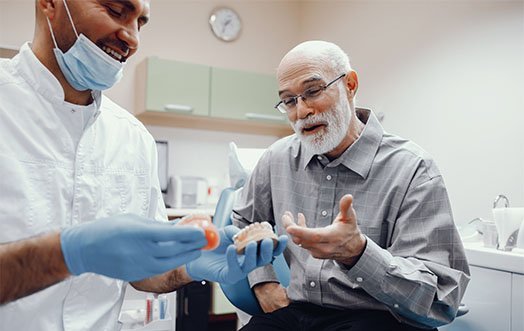 broken-dentures-leichhardt