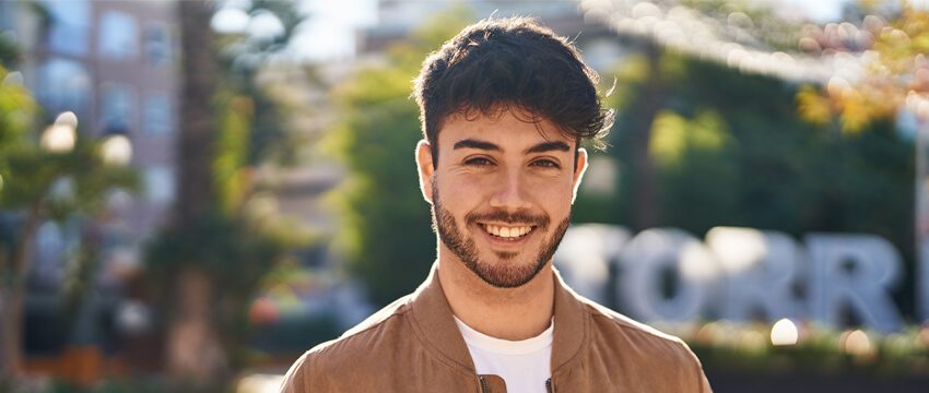 What Causes a Toothache? Symptoms, Treatment, and Prevention