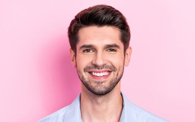What To Do About a Chipped Tooth? 4 Helpful Ways to Fix Them